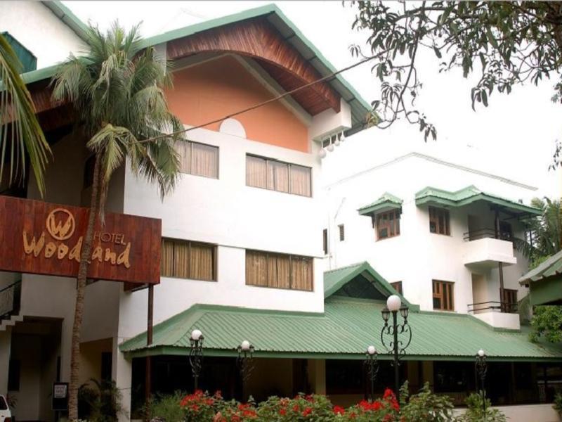 Hotel Woodland Kolhápur Kültér fotó